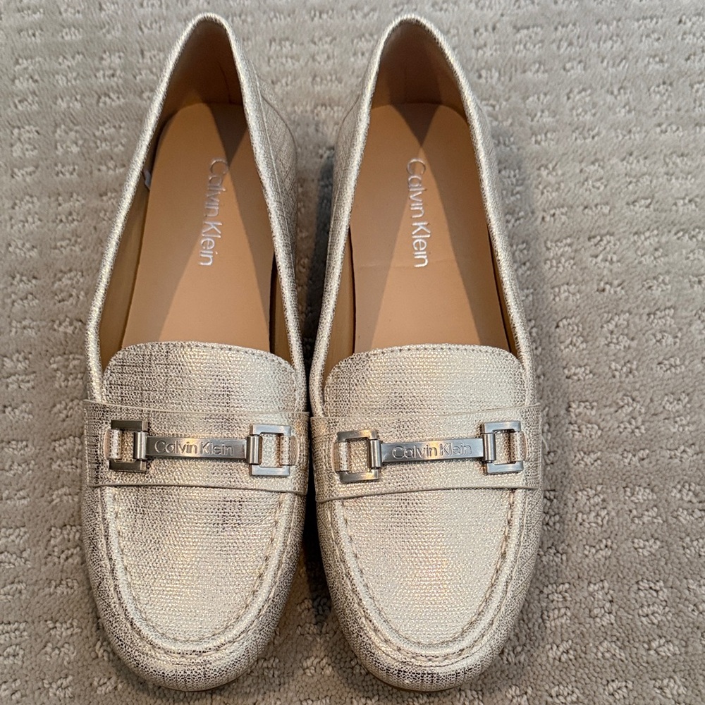 Calvin Klein Women's Metallic gold Loafers 7.5